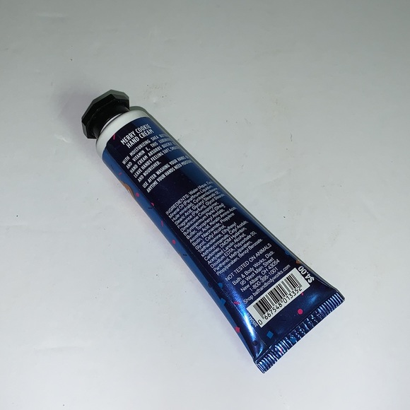 Merry Cookie 🍪 Hand Cream Bath & Body Works - Picture 5 of 8